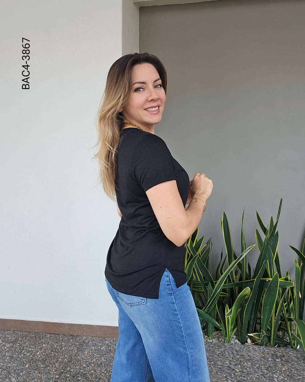 Blusa manga corta bolsillo frontal D 3867