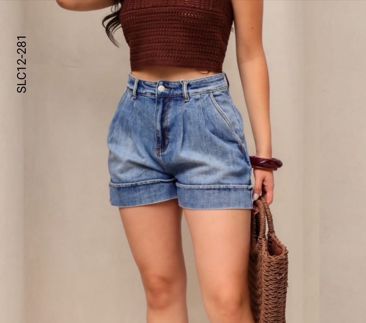 Short de mezclilla tiro alto con Pliegues y Dobladillo L 281