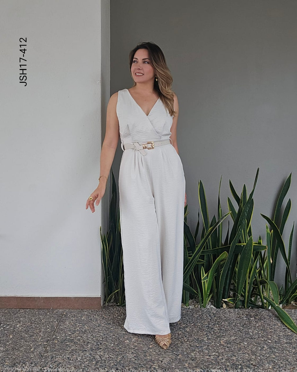 Jumper de Pierna Ancha con Escote Cruzado y Cinturón Elegante Q 412