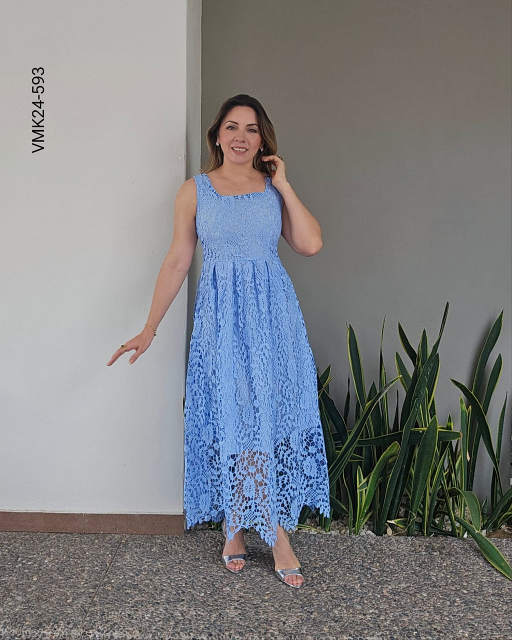 Vestido Maxi de Encaje Floral  X 593