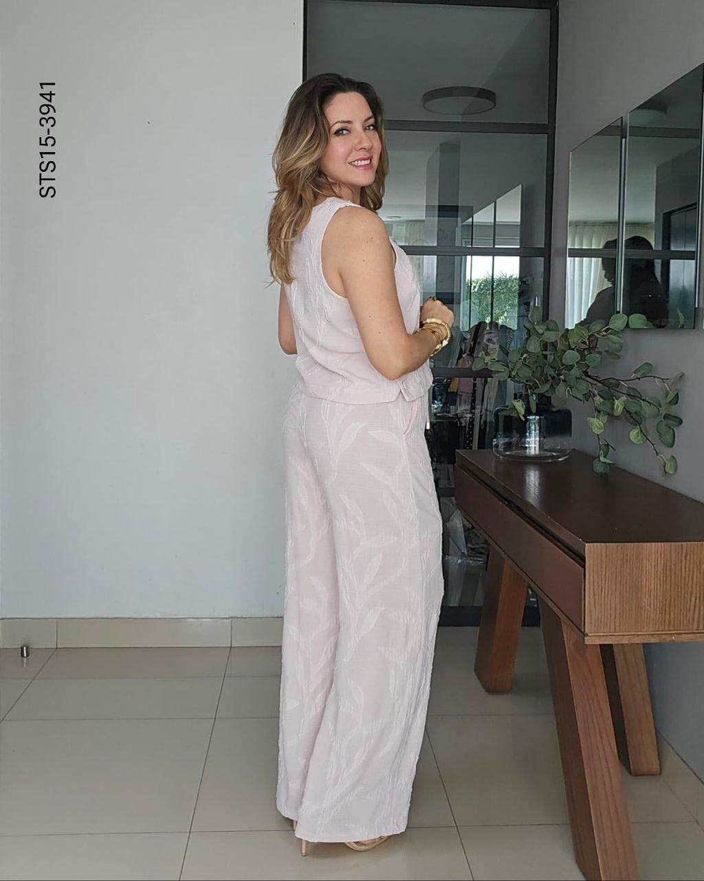 Set  blusa sin mangas y pantalón O 3941