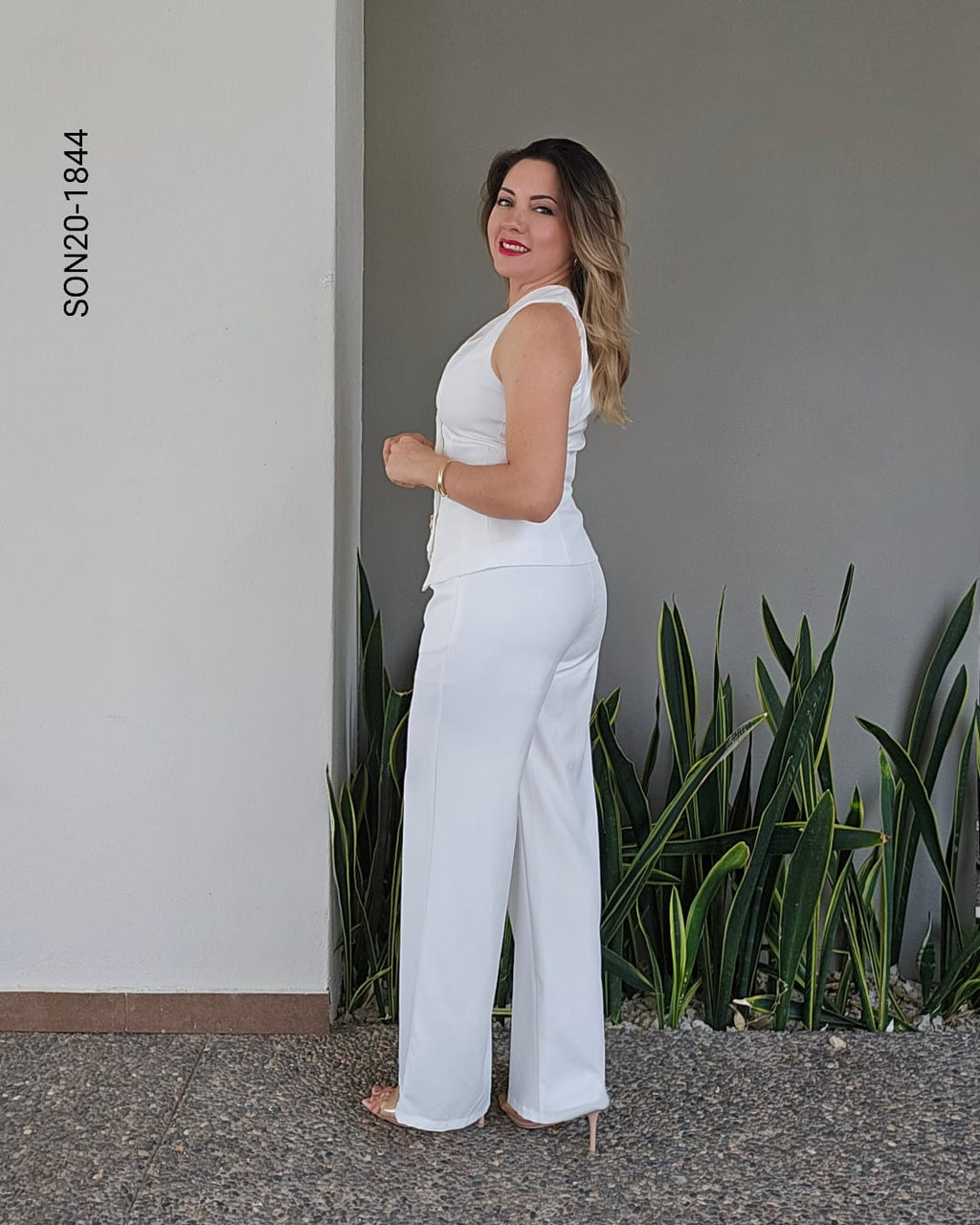 Set monocromático chaleco y pantalón T 1844