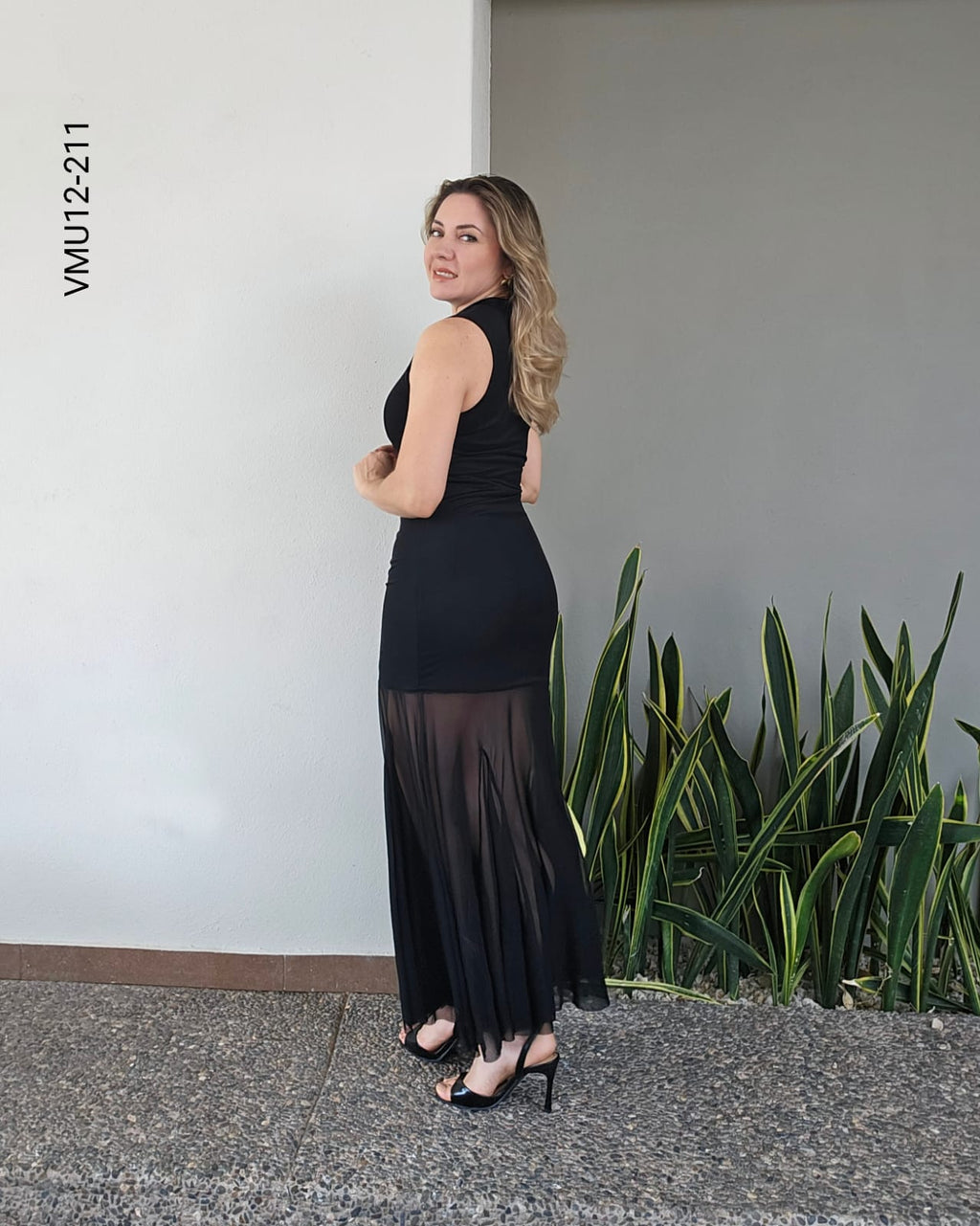 Vestido largo de gasa liviana L 211