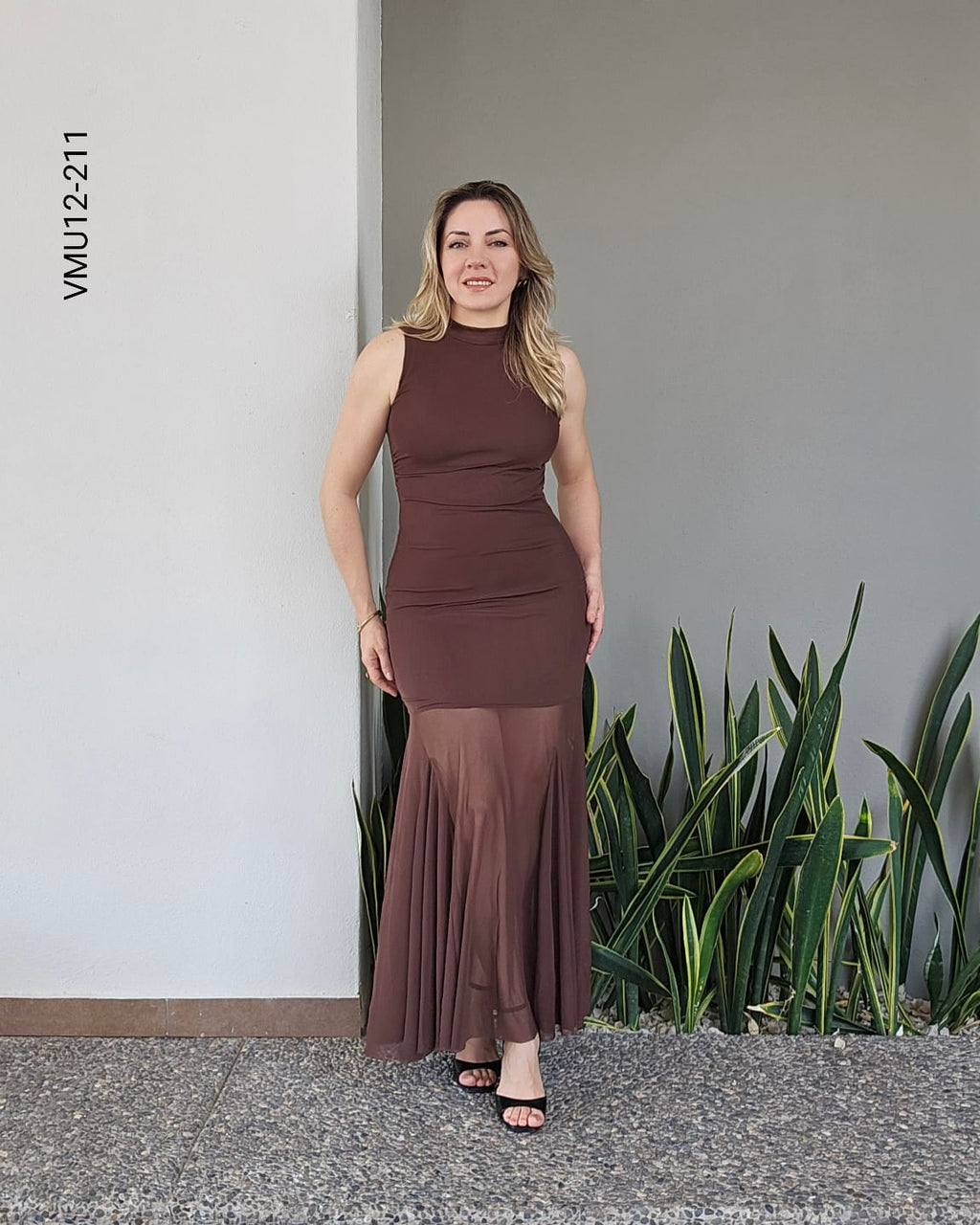 Vestido largo de gasa liviana L 211