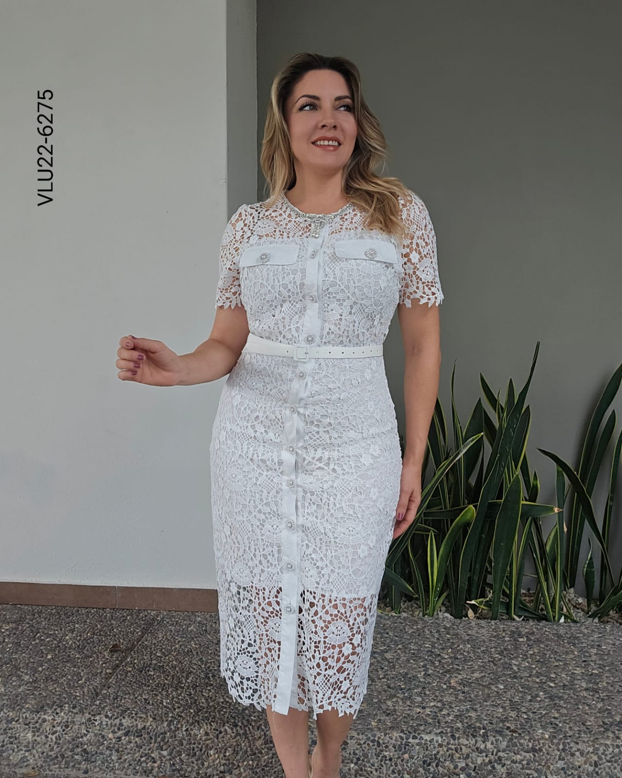 Vestido midi de encaje ajustado V 6275