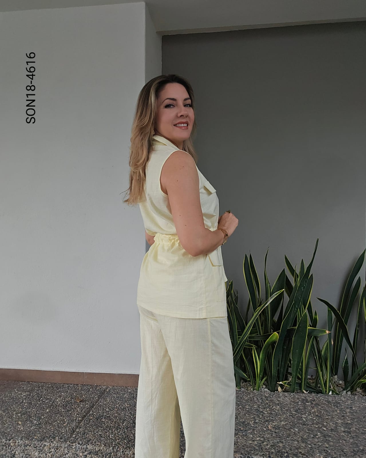 Set chaleco largo y pantalón R 4616