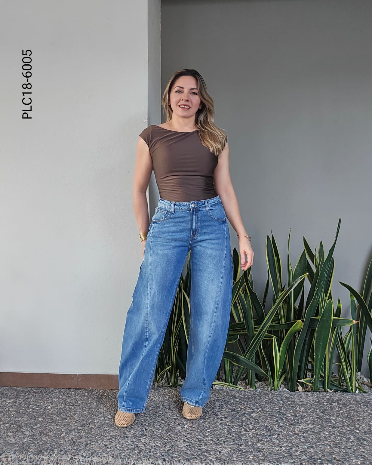 Pantalón de mezclilla wide leg  R 6005