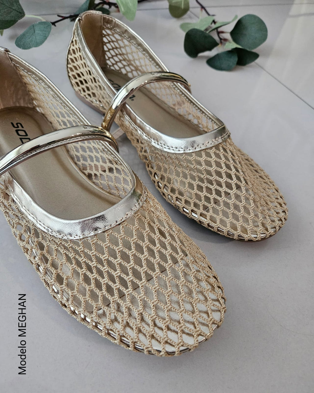 Calzado flats estilo Mary Jane  MEGHAN