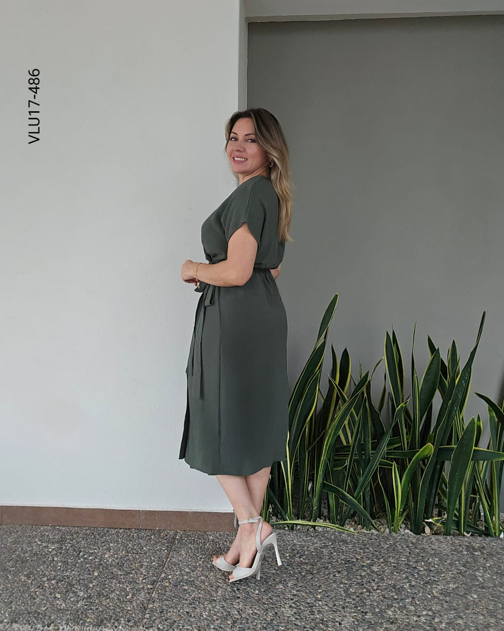 Vestido midi corte cruzado con lazo Q 486