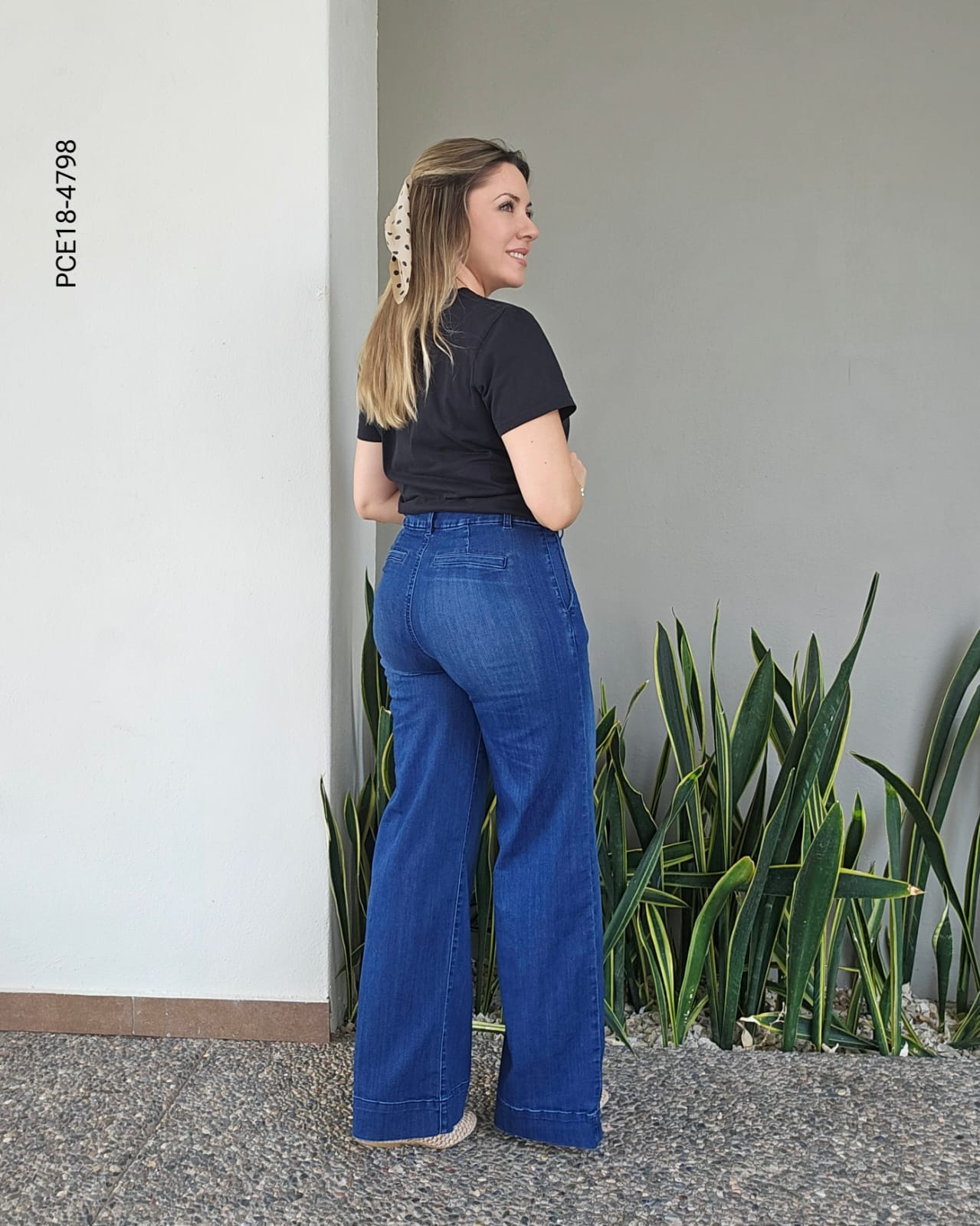 Jeans Wide Leg de Tiro Alto R 4798