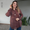 Blusa camisera translúcida con botones artesanales K 943