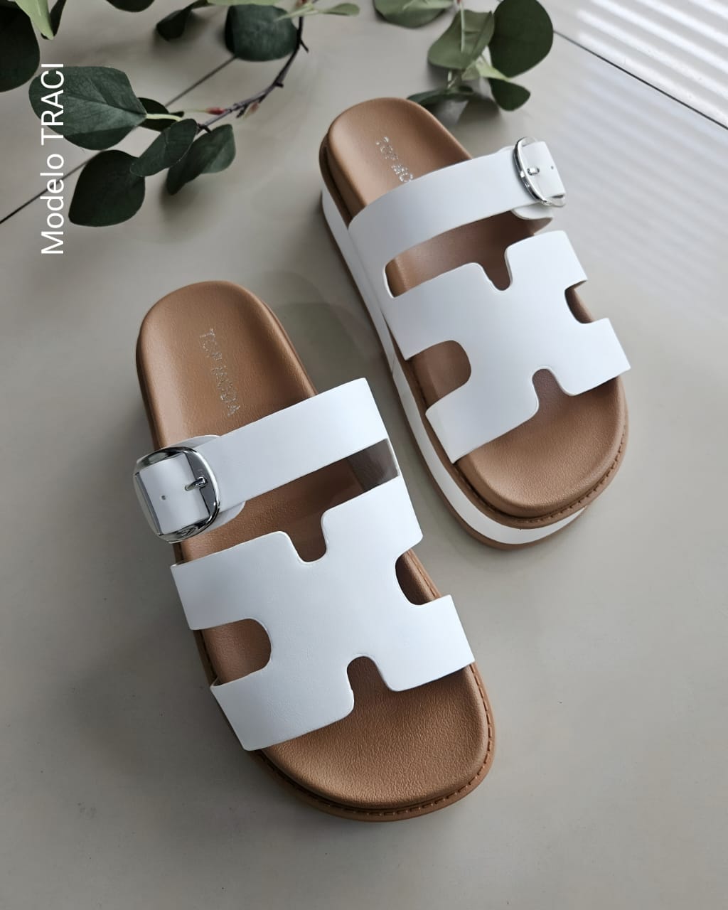 Calzado TRACI