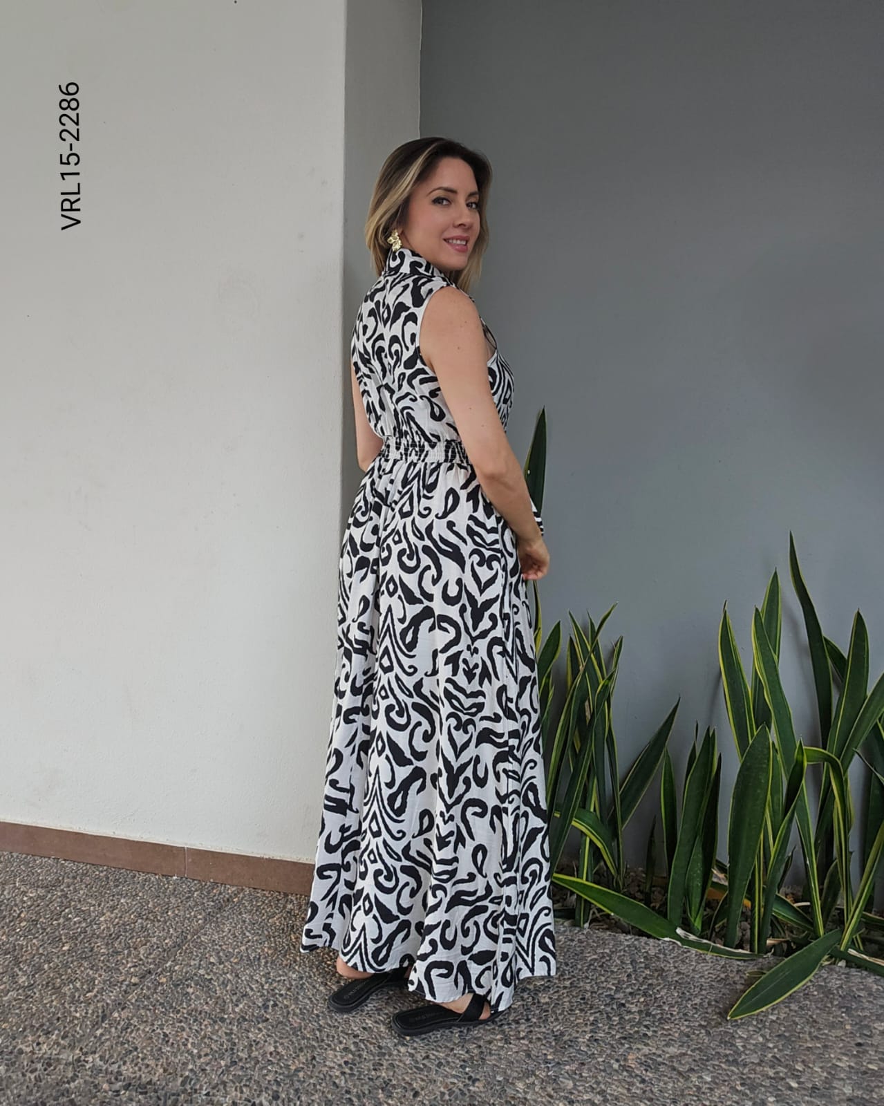 Vestido largo con lazo en cintura O 2286