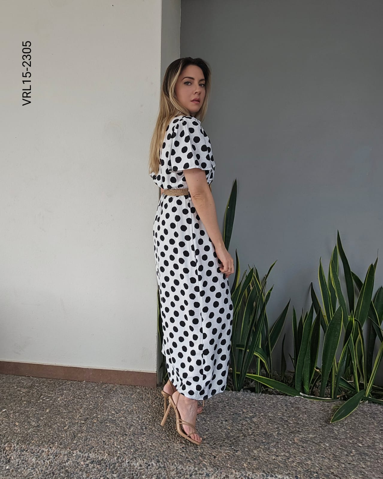 Vestido largo con cinto O 2305