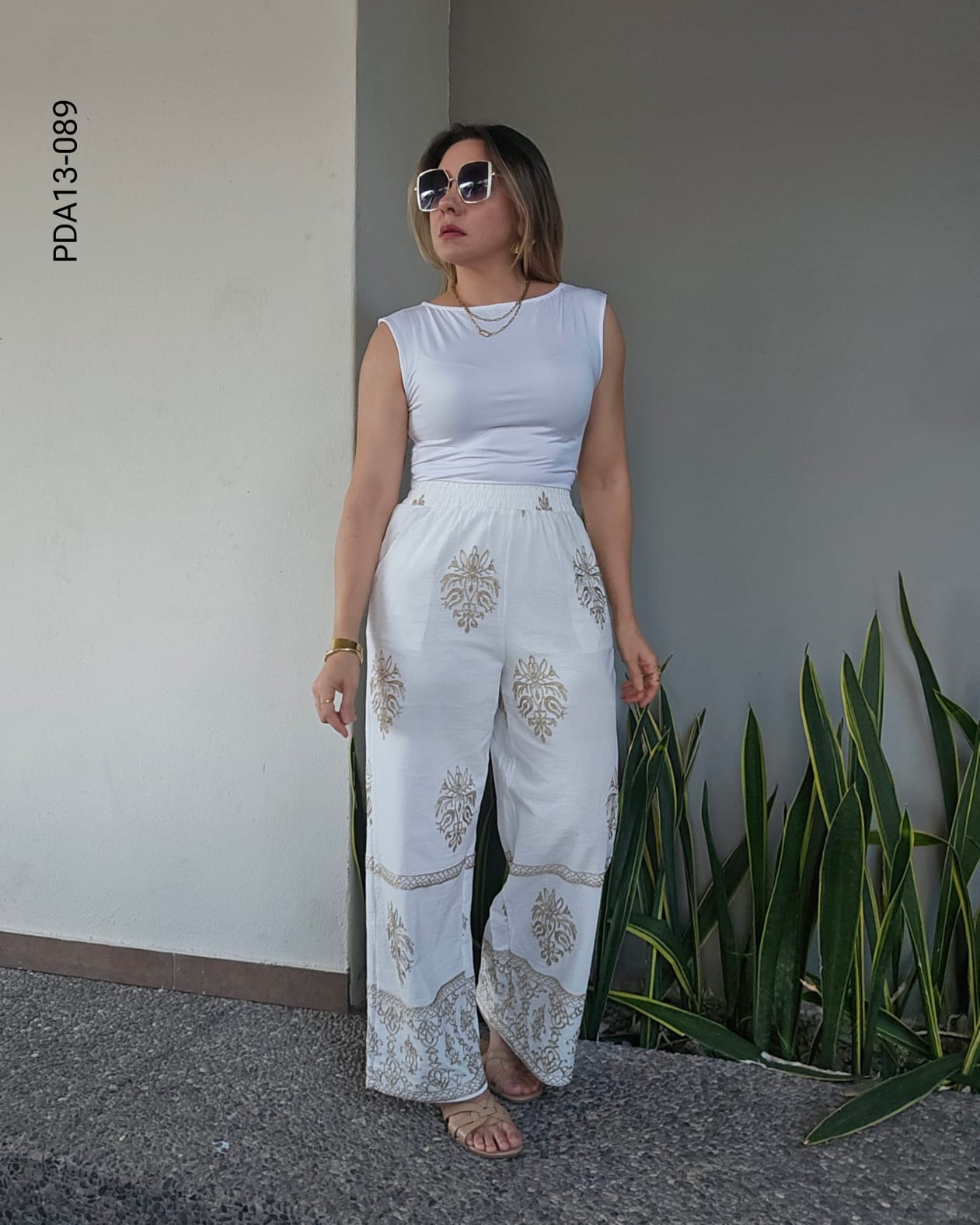 Pantalon con diseño tribal M 089