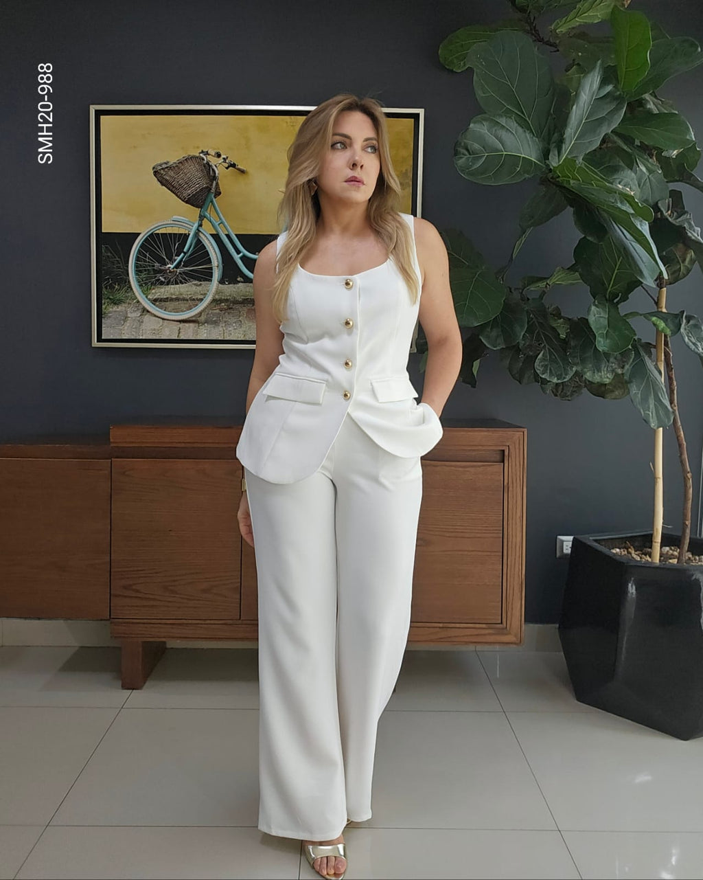 Set chaleco boton dorado y pantalon T 988