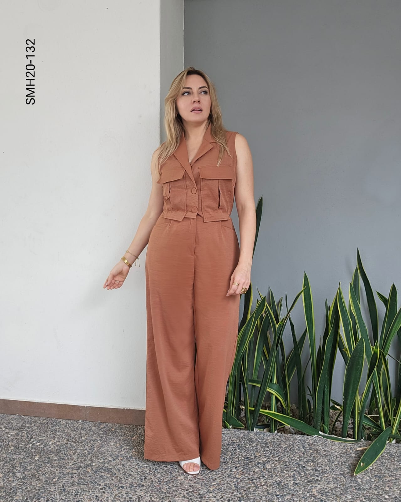 Set de chaleco y pantalon T 132