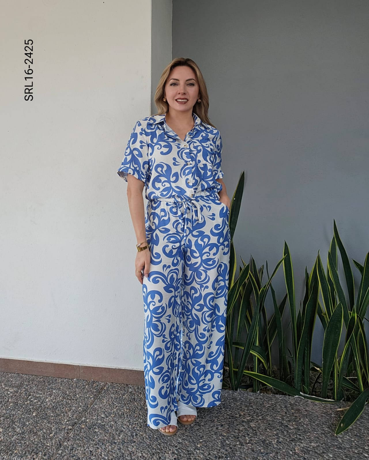 Set de blusa manga corta y pantalón P 2425