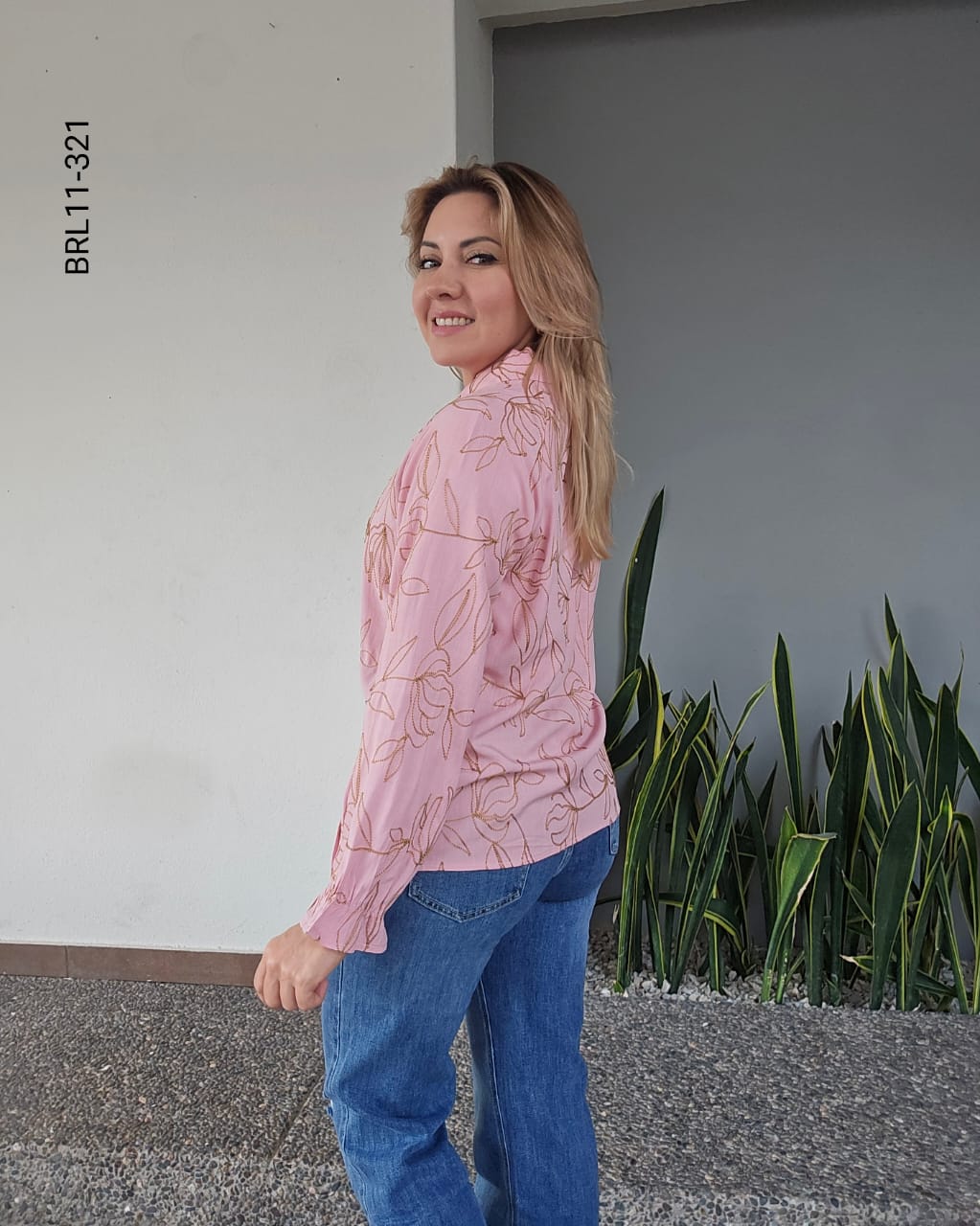 Blusa camisera botones forrados K 321