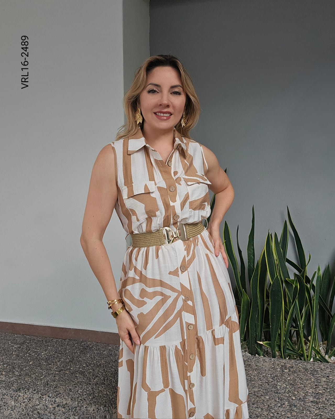 Vestido largo estampado con cinto O 2489