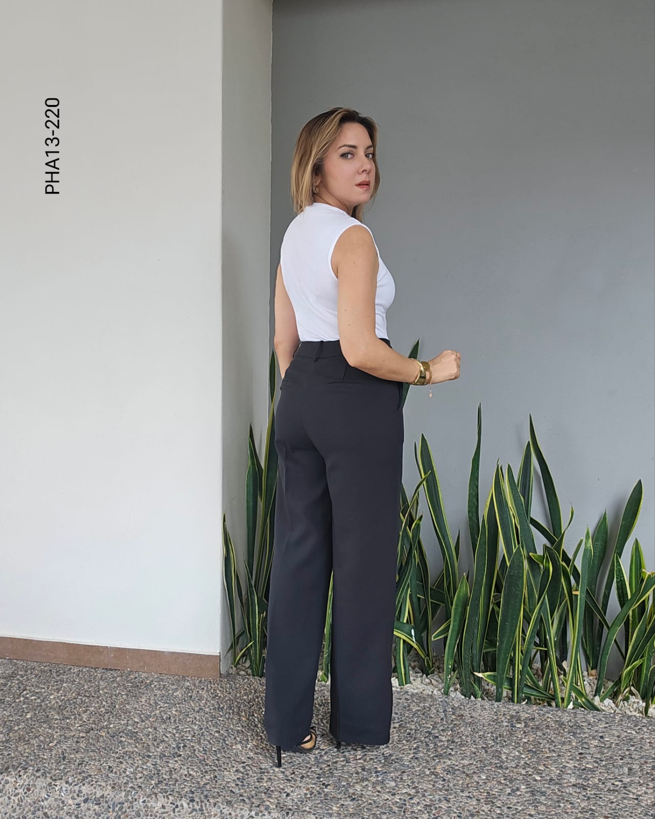 Pantalon de vestir corte recto M 220