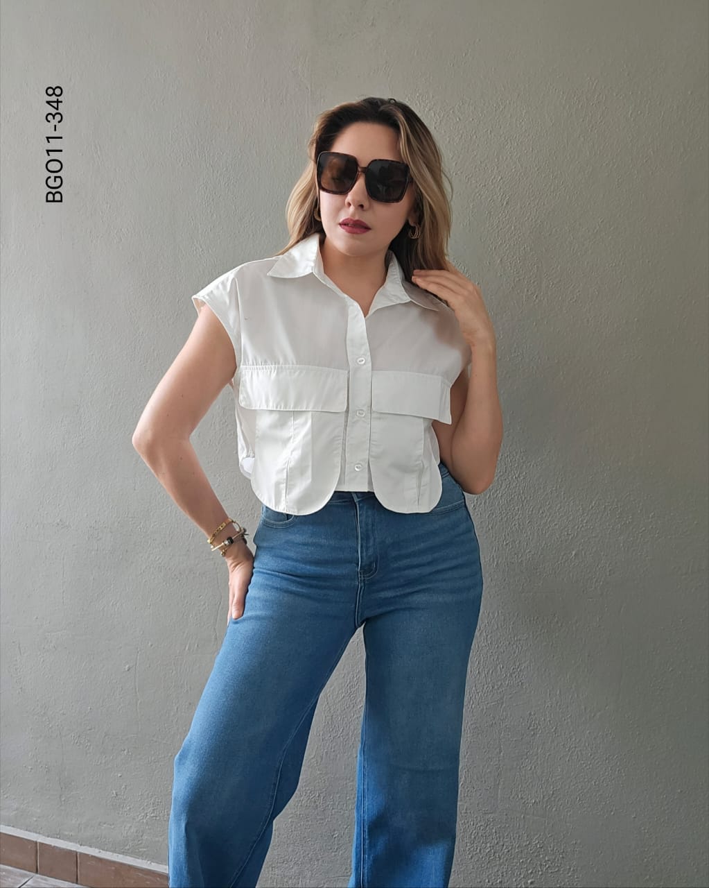 Blusa sin mangas cuello camisero K 348