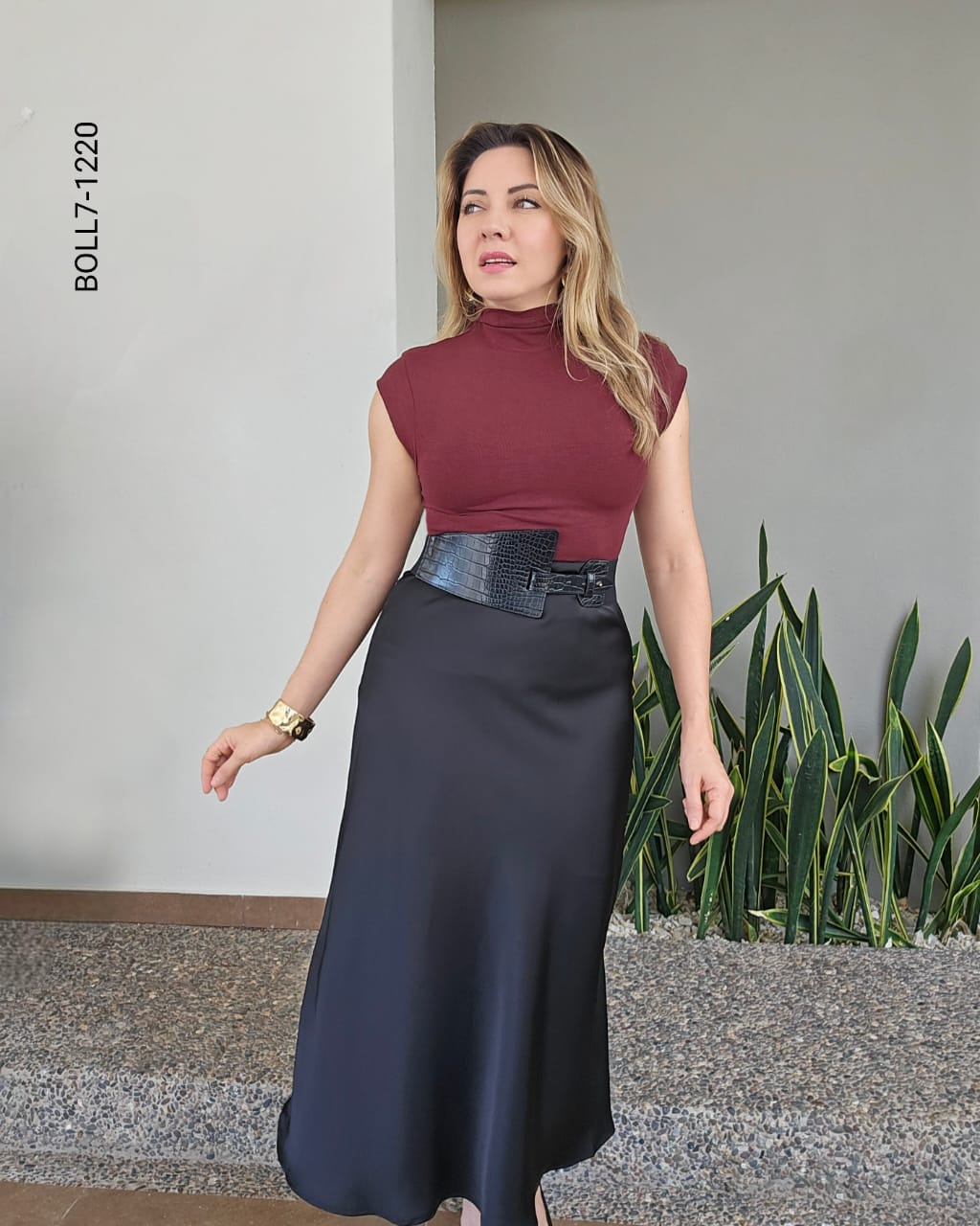 Body cuello alto simulado mangas cortas G 1220