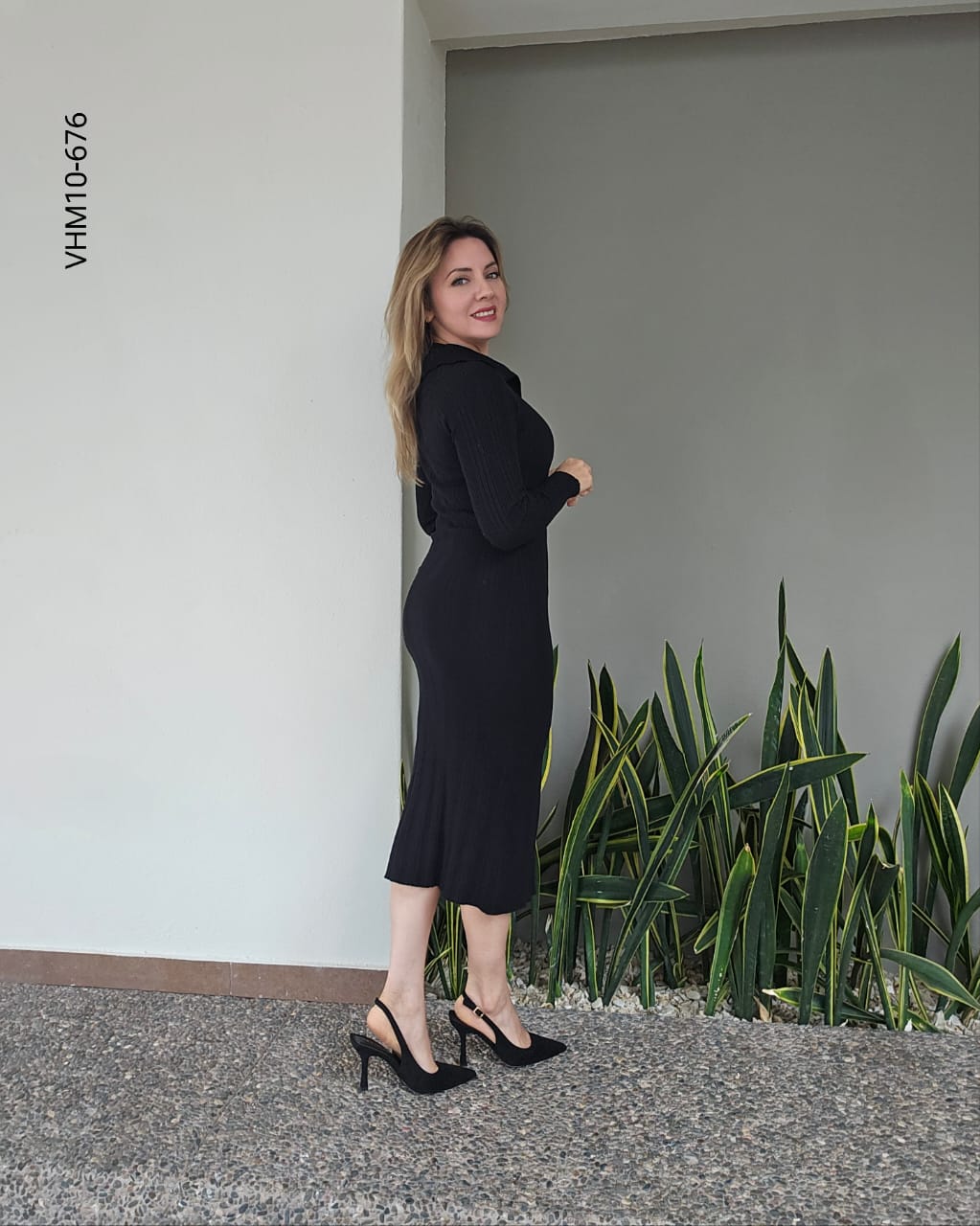 Vestido midi ajustado manga larga J 676
