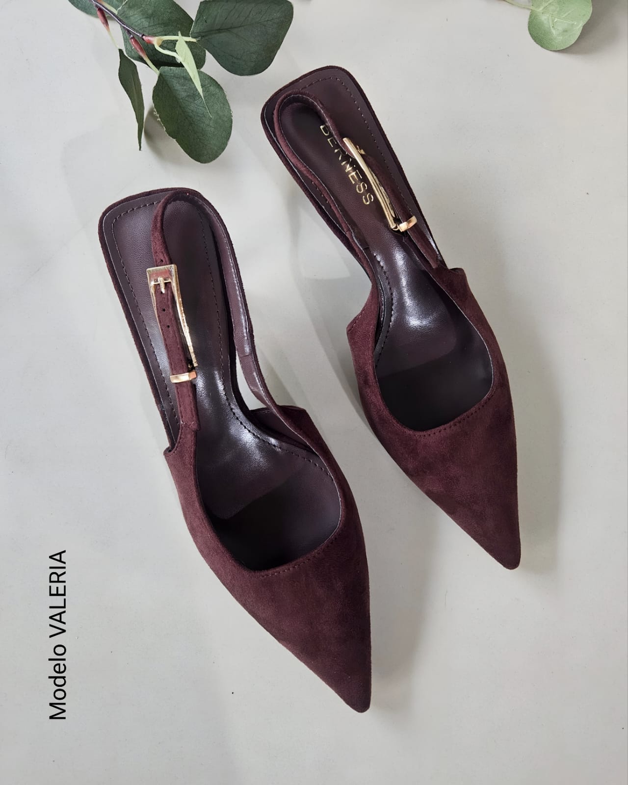Zapatilla de punta y tacón bajo VALERIA