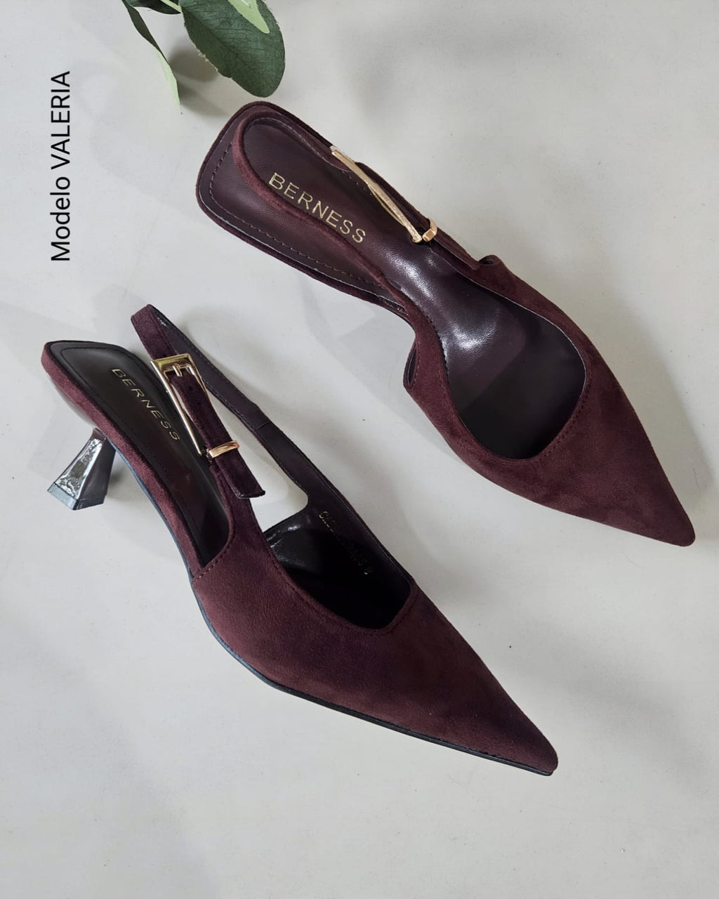 Zapatilla de punta y tacón bajo VALERIA