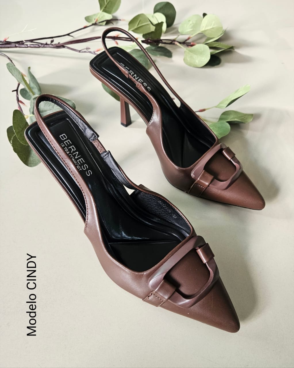 Zapatilla destalonada aguja stiletto CINDY