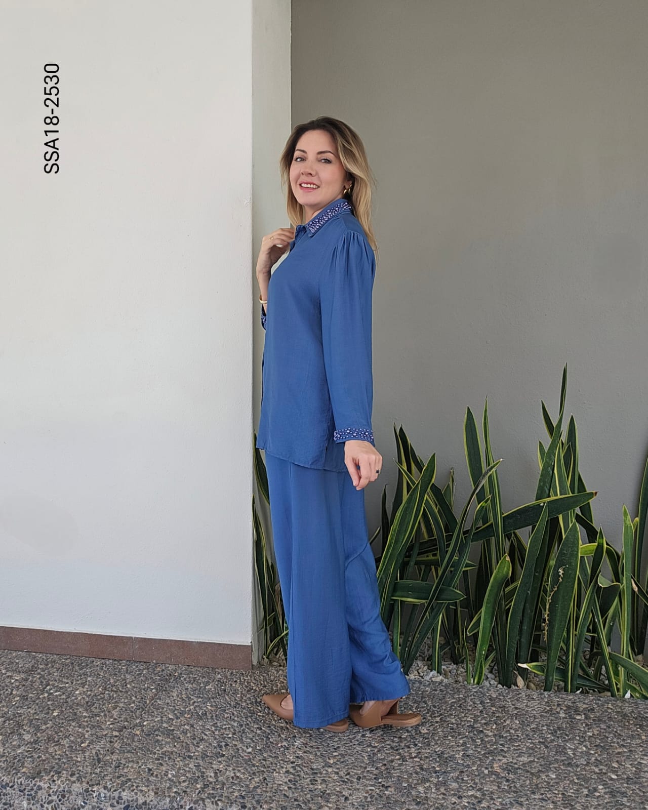 Set blusa camisera y pantalón R 2530
