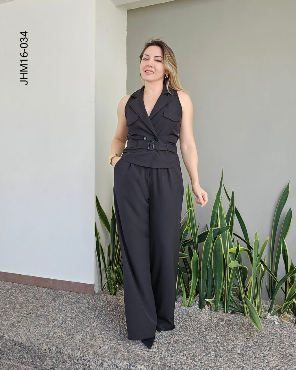 Jumper chaleco escote V con cinto  P 034