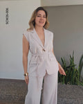 Set de chaleco tipo blazer y pantalón Z 006