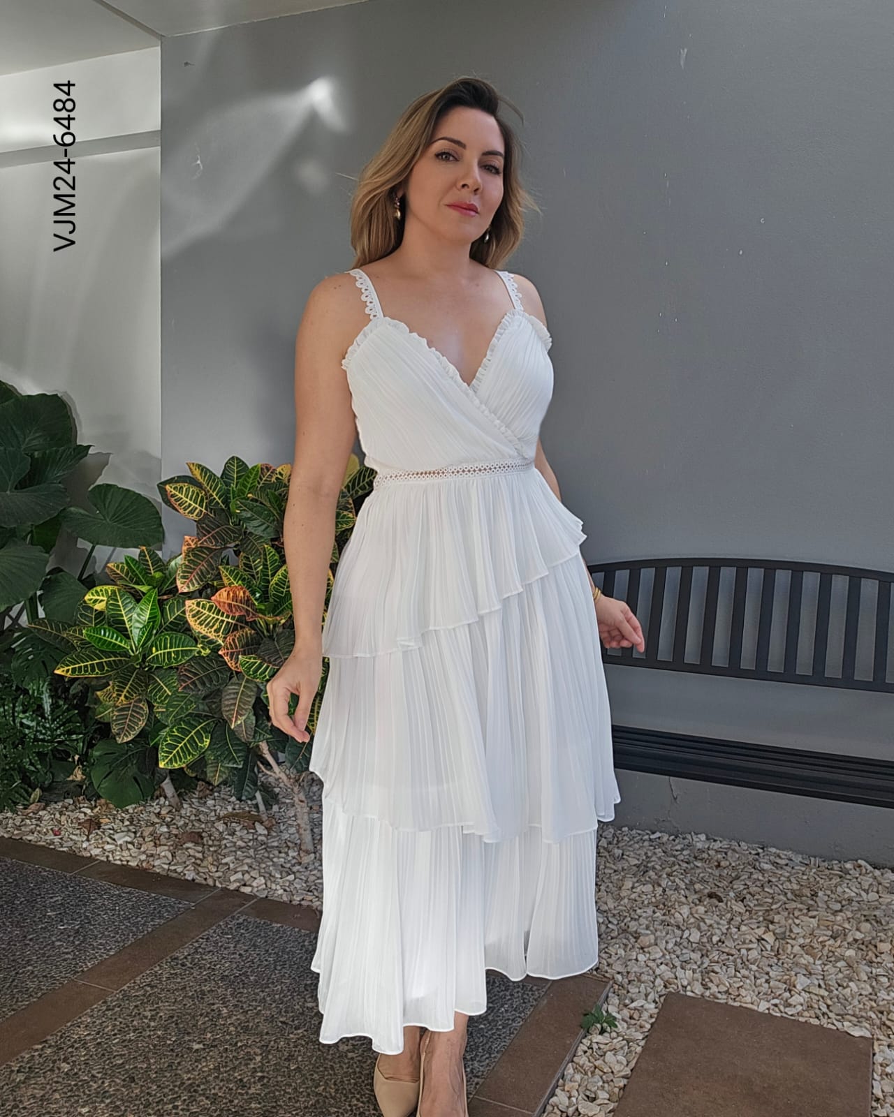 Vestido midi plisado  X 6484