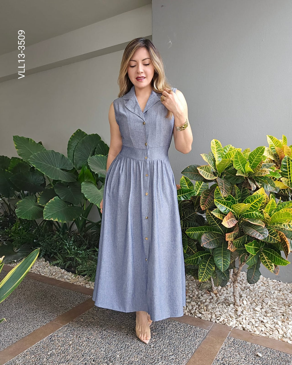 Vestido midi silueta acampanada M 3509