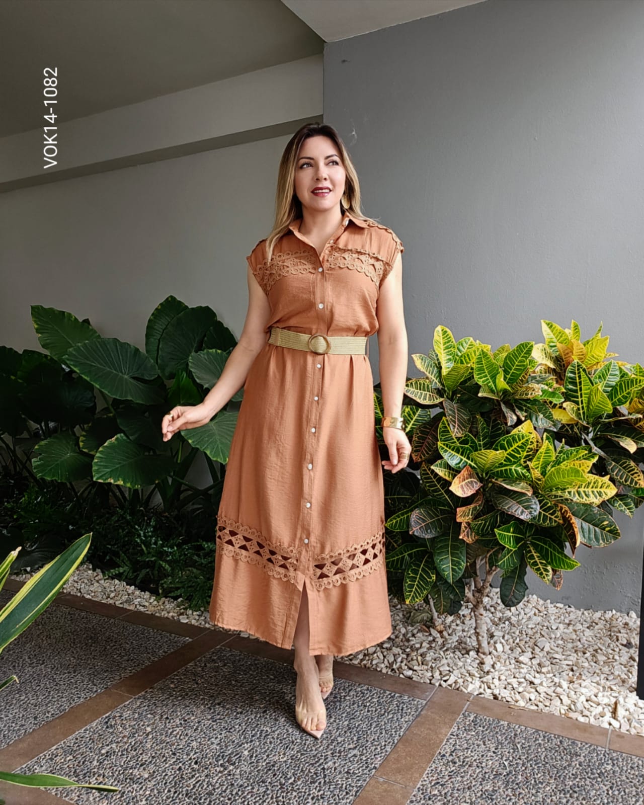 Vestido midi corte A line N 1082