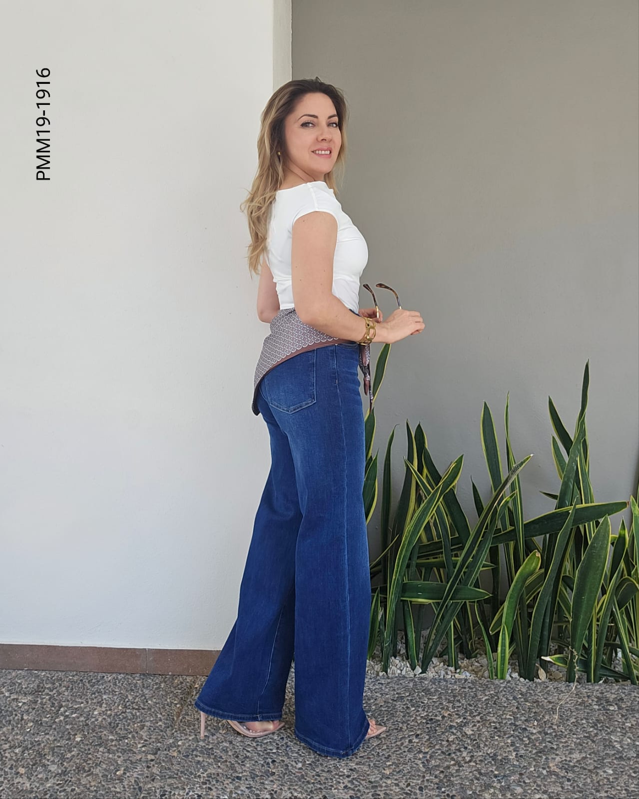 Pantalón de mezclilla corte wide-leg S 1916