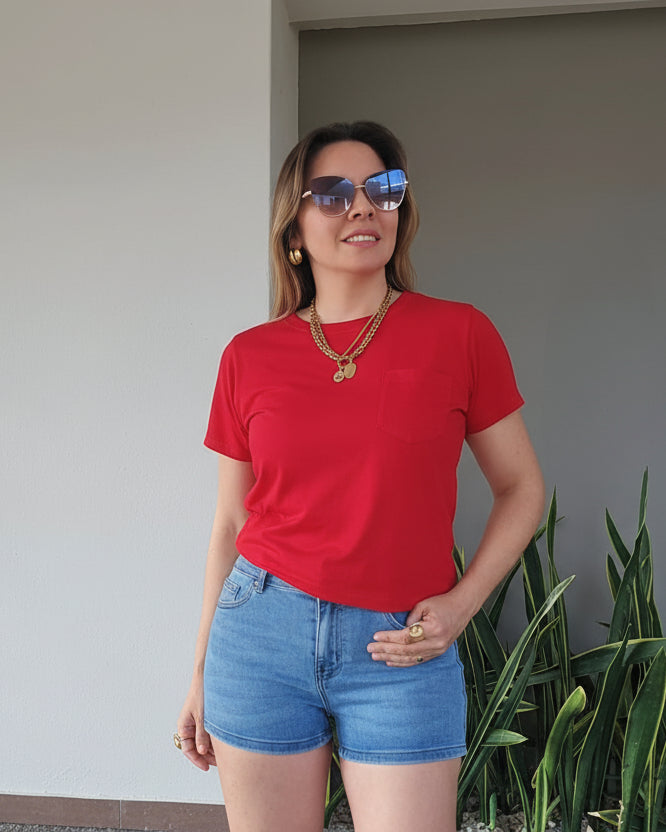 Blusa corte recto cuello redondo D 973