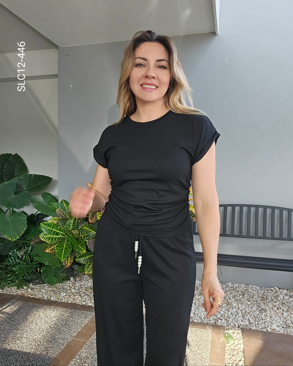 Set monocromático de blusa y pantalón L 446