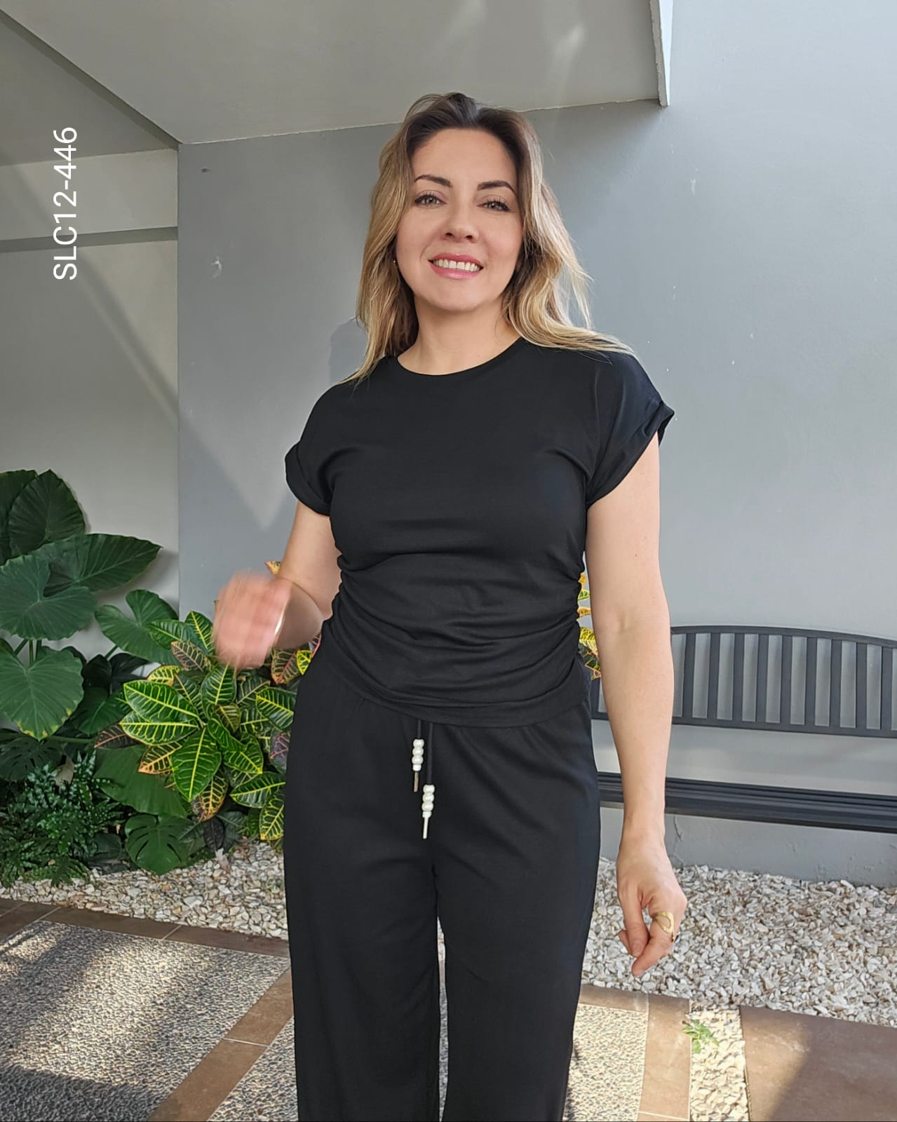 Set monocromático de blusa y pantalón L 446