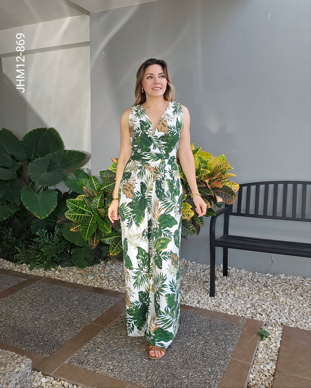 Jumper estilo tropical cuello V sin mangas L 869