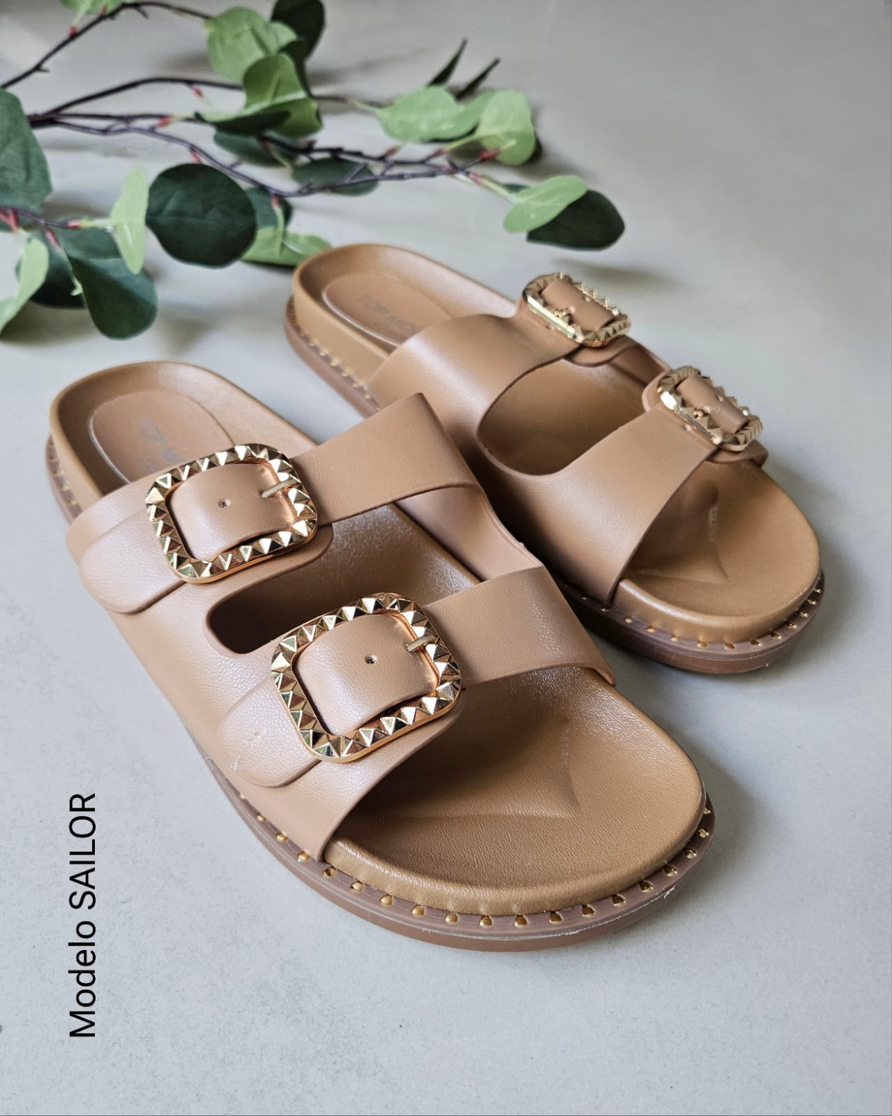 Sandalia slide confort hebilla dorada SAILOR