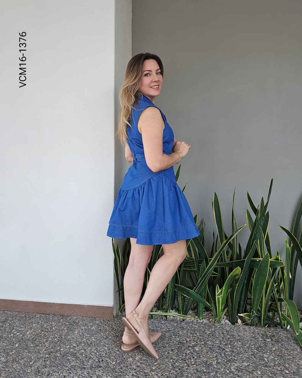 Vestido de mezclilla botones dorados  P 1376