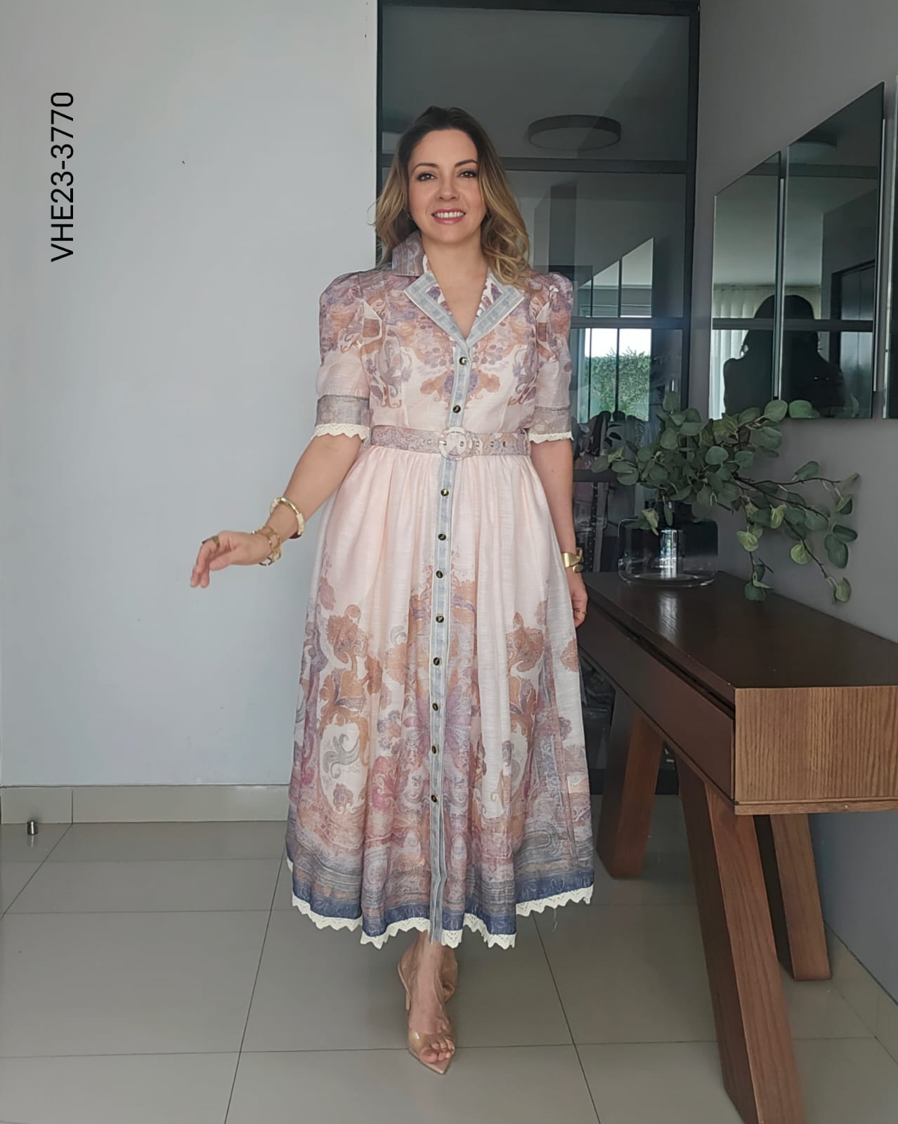 Vestido camisero midi con cinturón W 4770