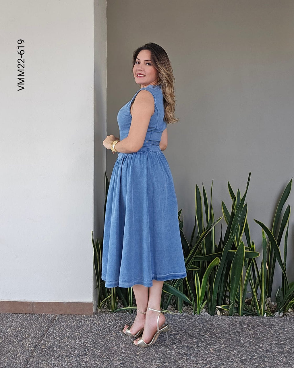 Vestido midi de mezclilla botones frontales V 619