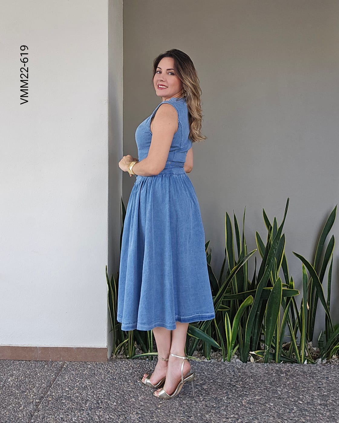 Vestido midi de mezclilla botones frontales V 619