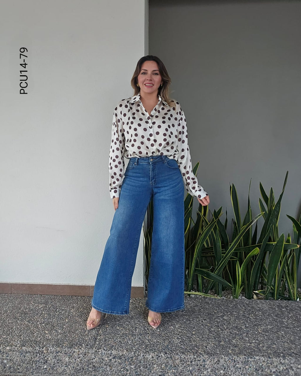 Jeans Wide Leg de Tiro Alto en Denim Clásico N 79