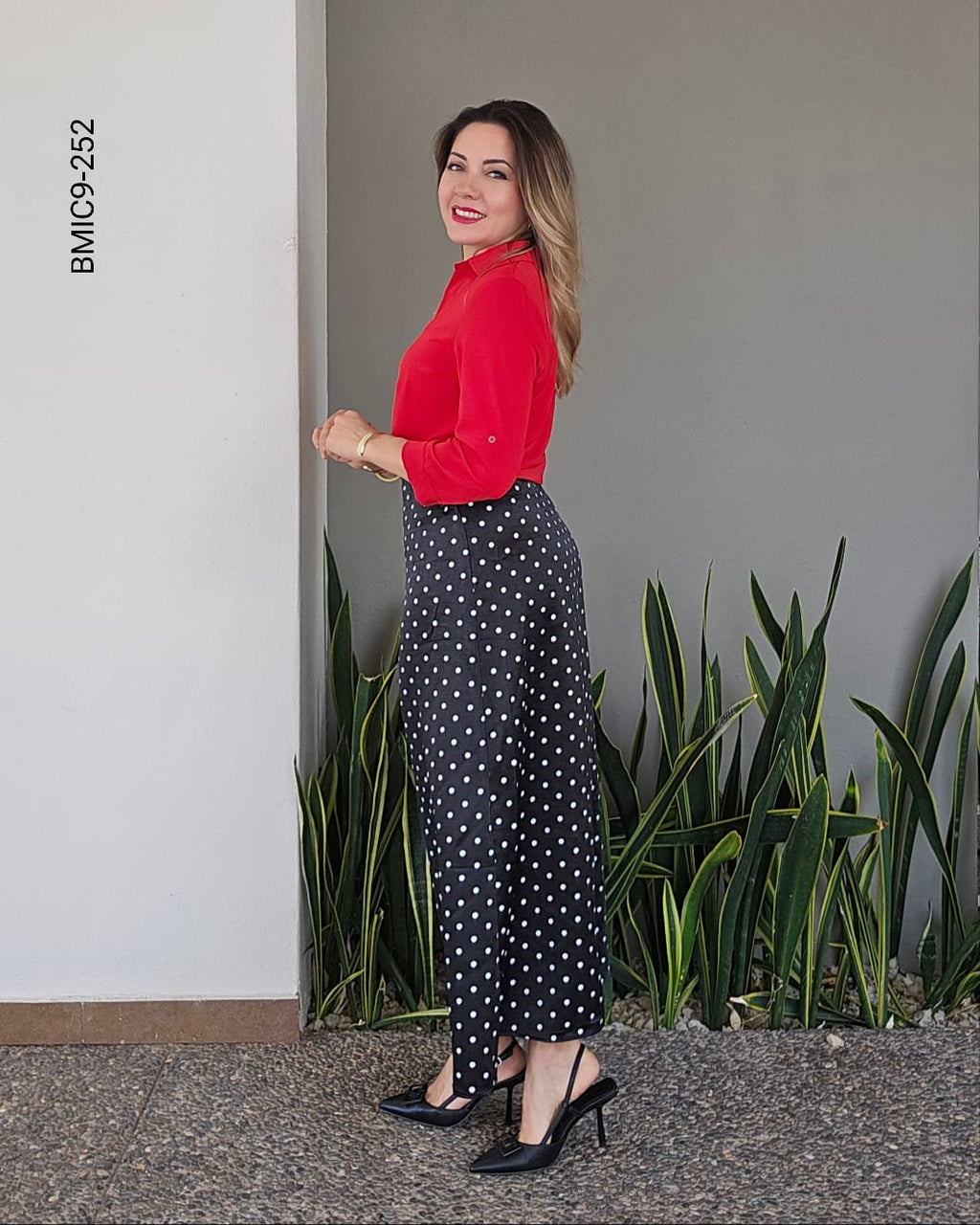 Blusa corte clásico manga 3/4  I 252