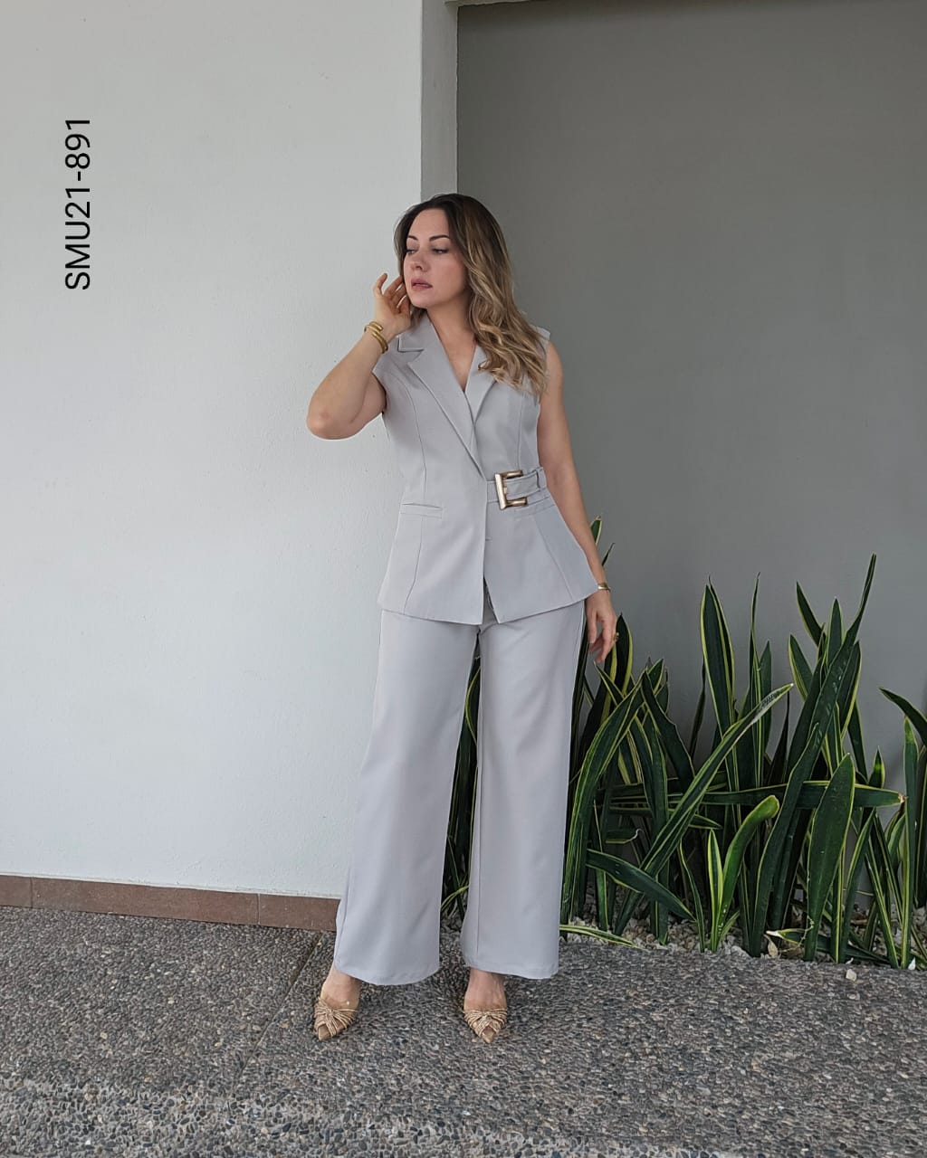 Set de chaleco y pantalón wide leg U 891